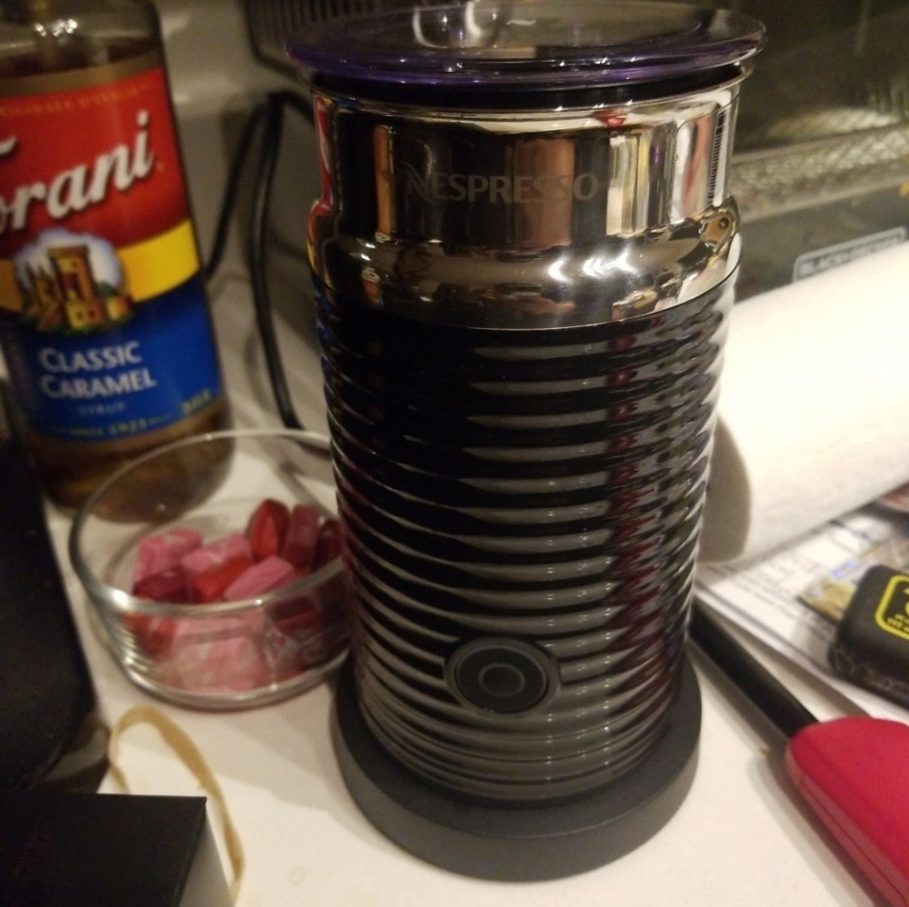 Nespresso aeroccino 3 milk frother